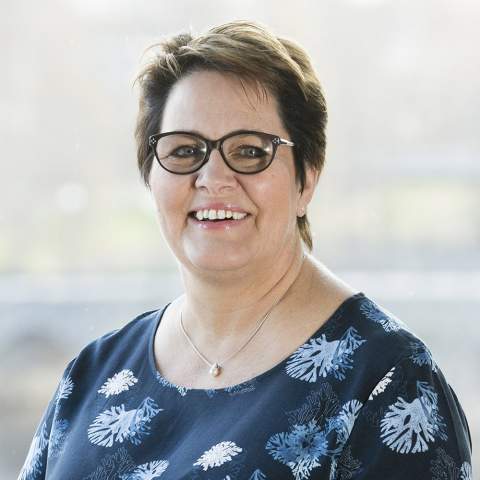 Eva Julin Dombrowe