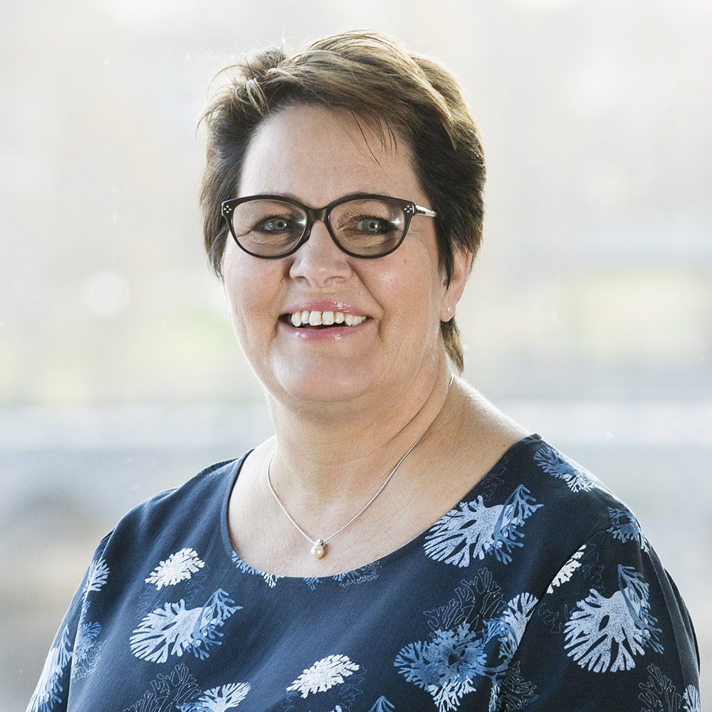 Eva Julin Dombrowe